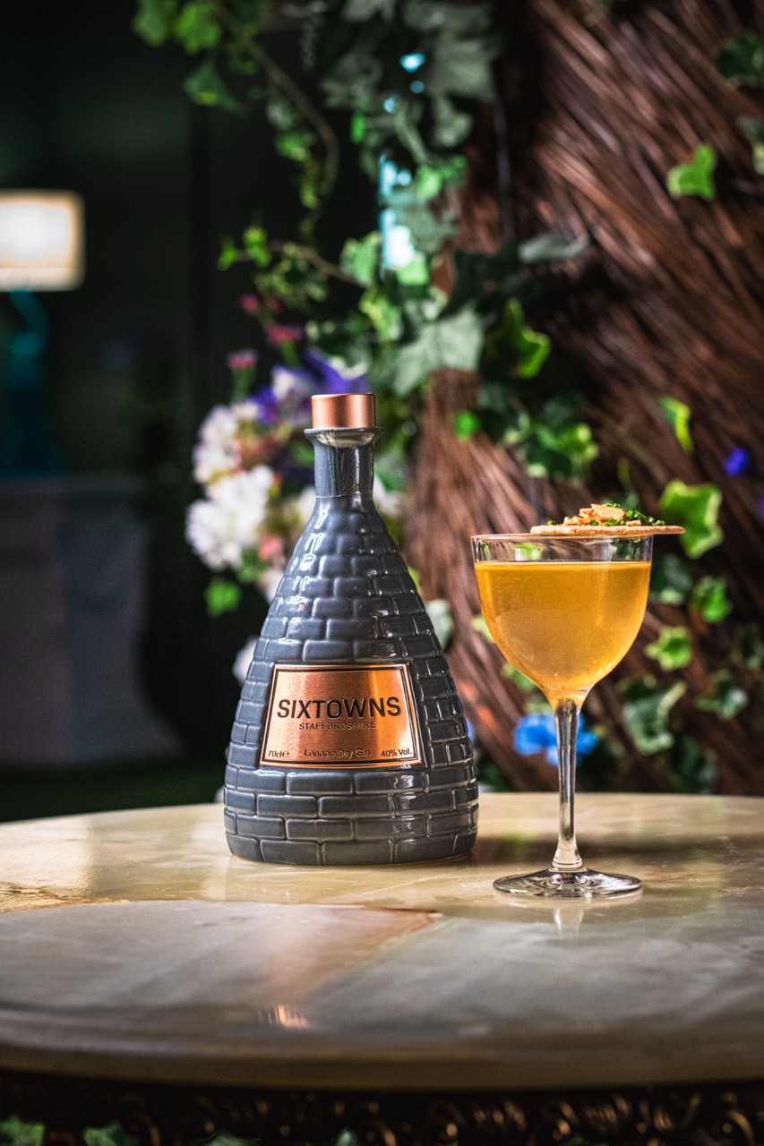 Sixtowns Staffordshire gin and cocktail